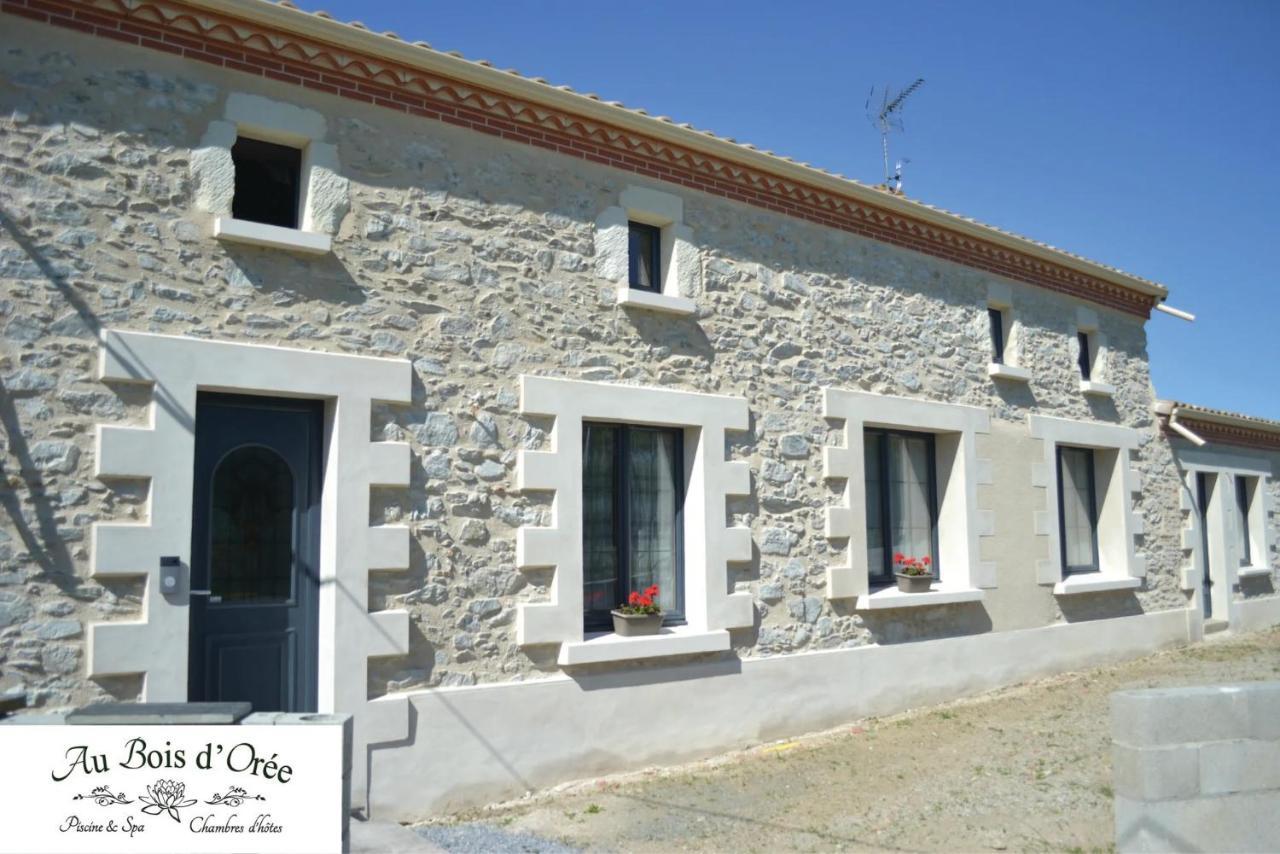 Au Bois D'Oree Lire Exterior photo