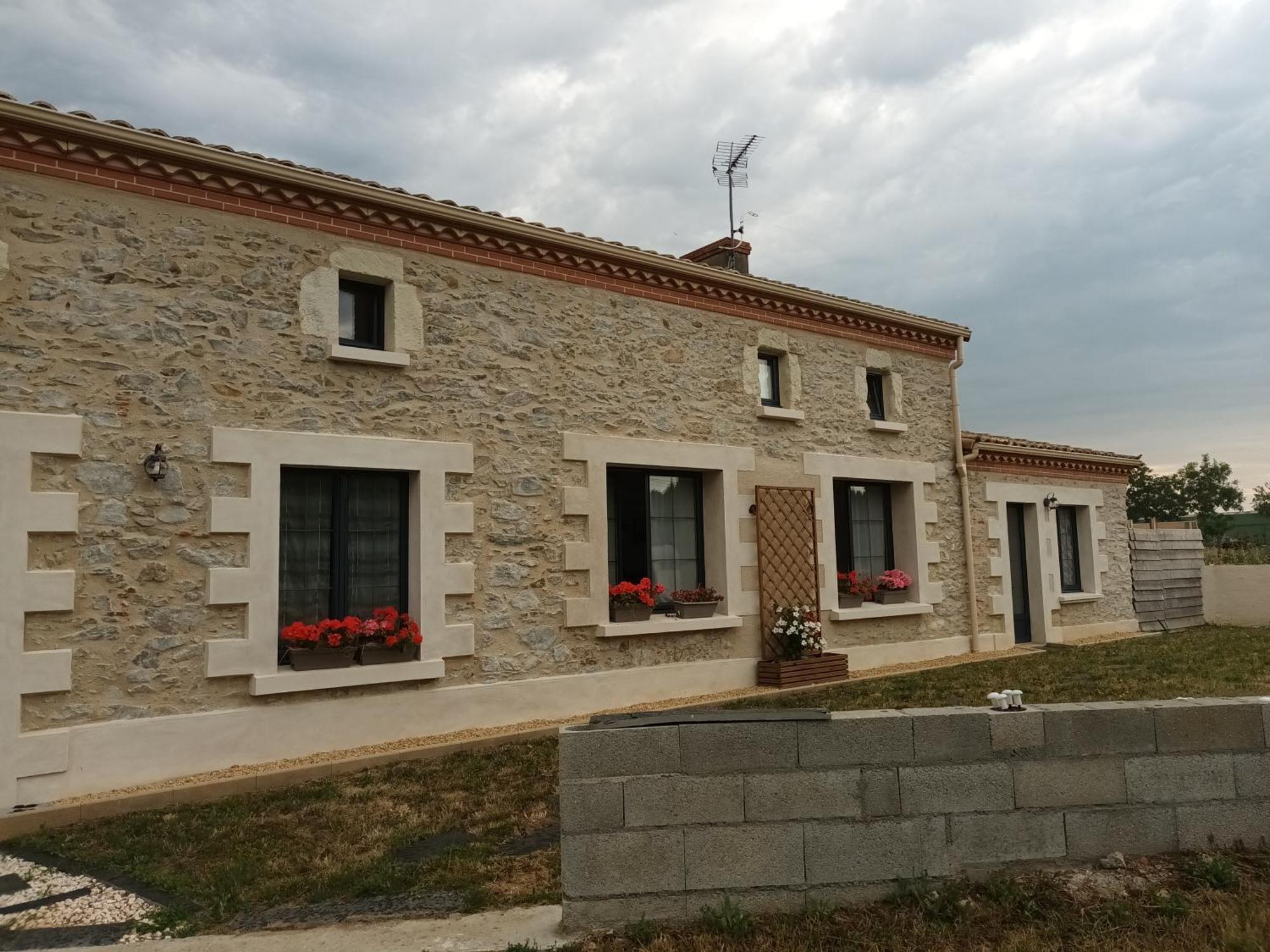 Au Bois D'Oree Lire Exterior photo